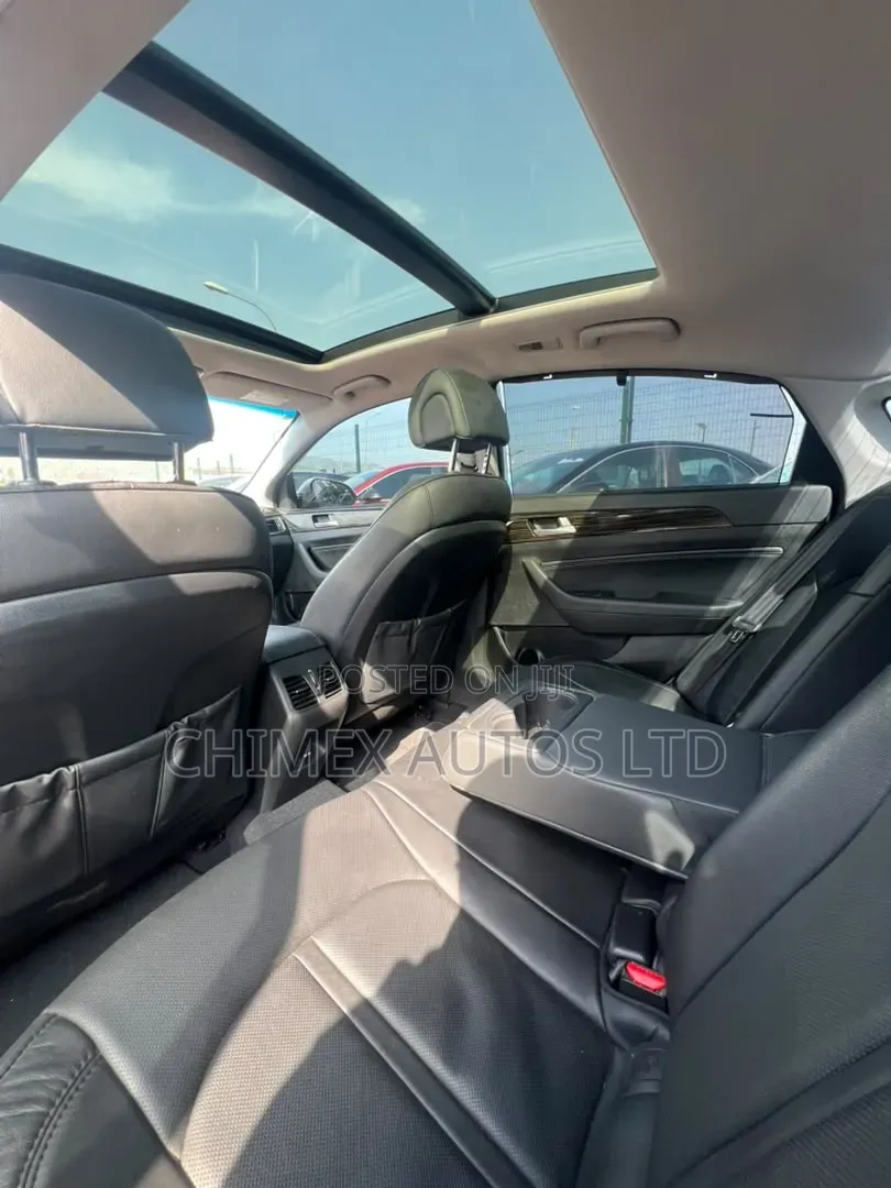 Hyundai Sonata Limited Sedan FWD (2.4L 4cyl 6A) 2016 White