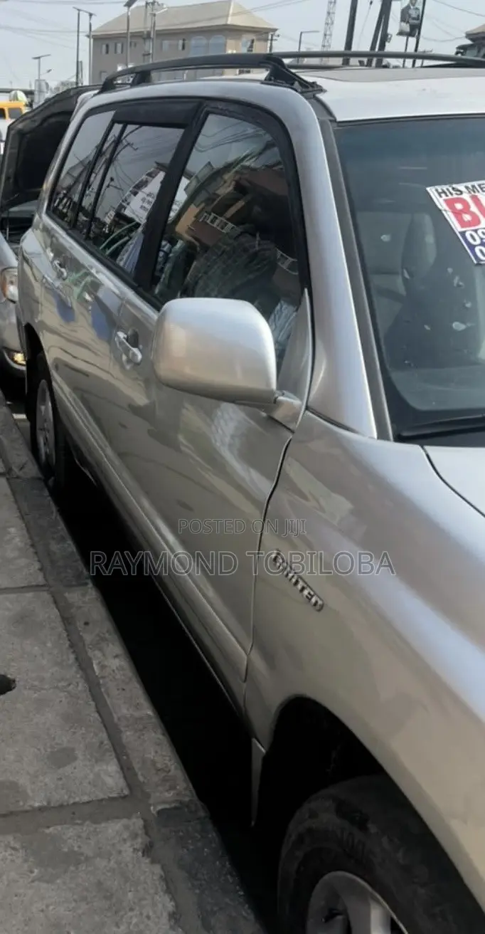 Toyota Highlander 2005 Silver