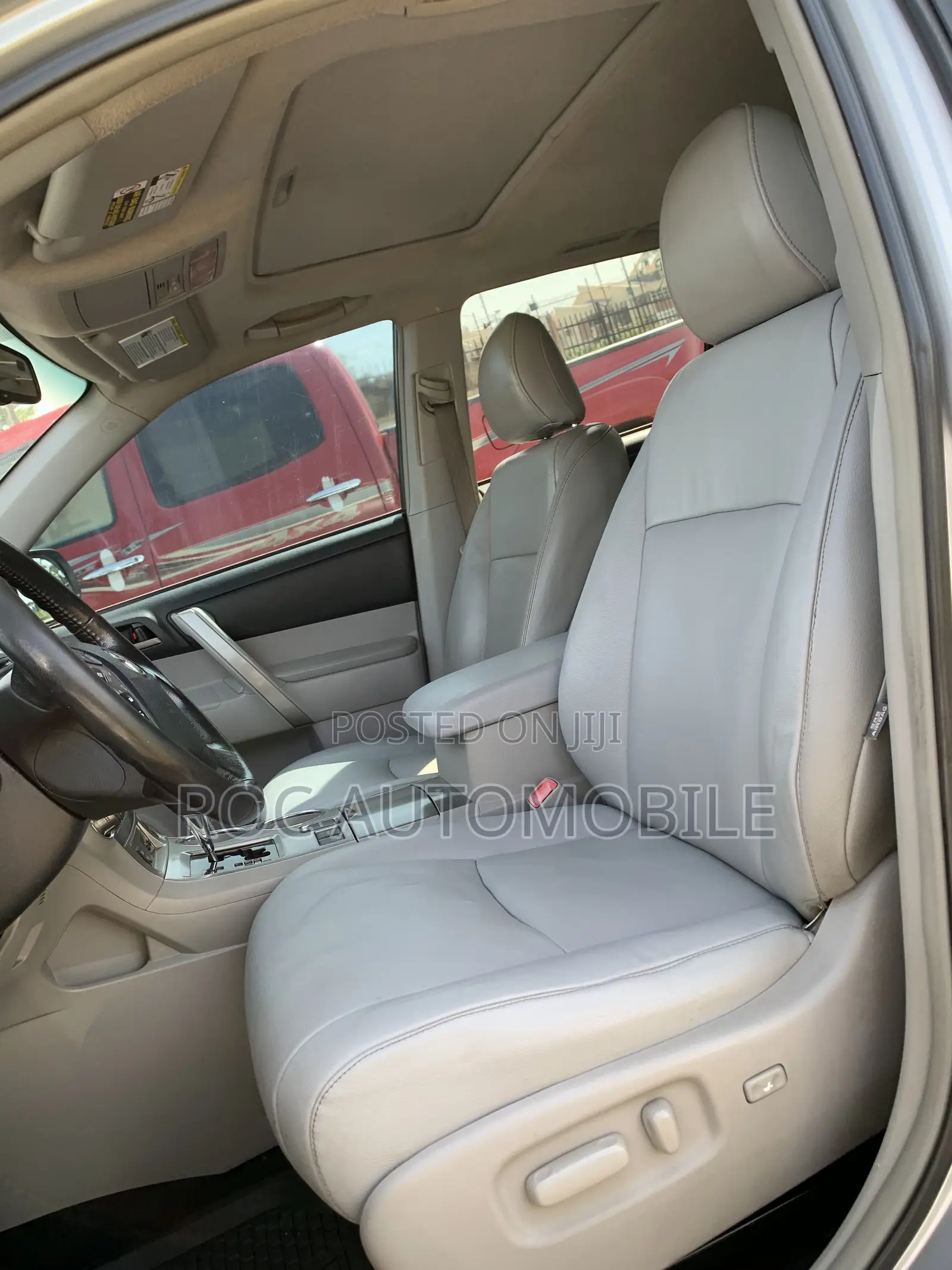 Toyota Highlander 2011 Silver