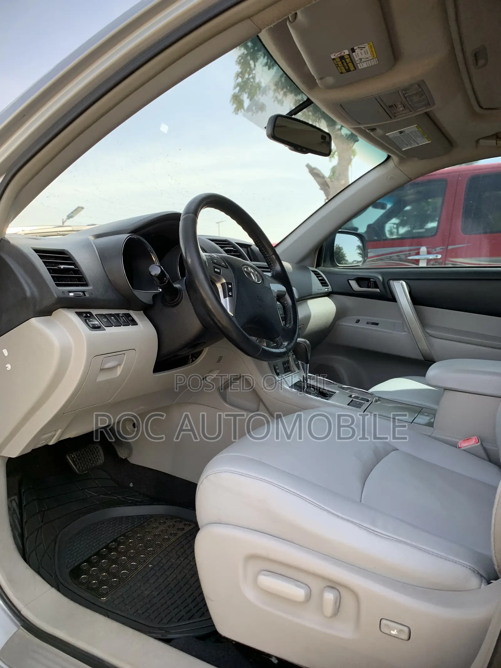 Toyota Highlander 2011 Silver