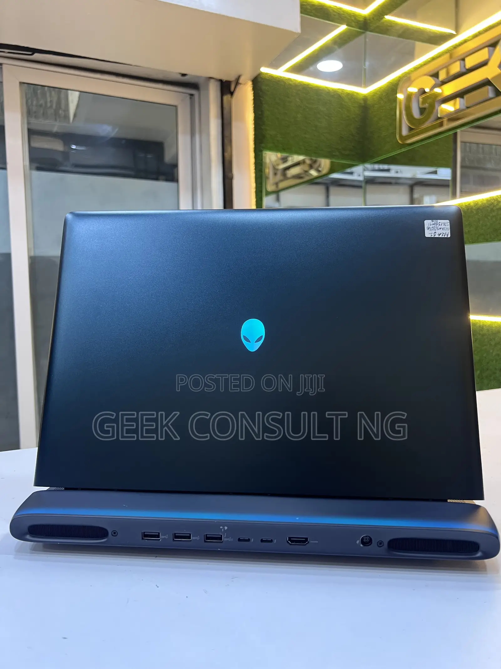 Laptop Alienware Area-51 32GB Intel Core Ultra 9 SSD 1T