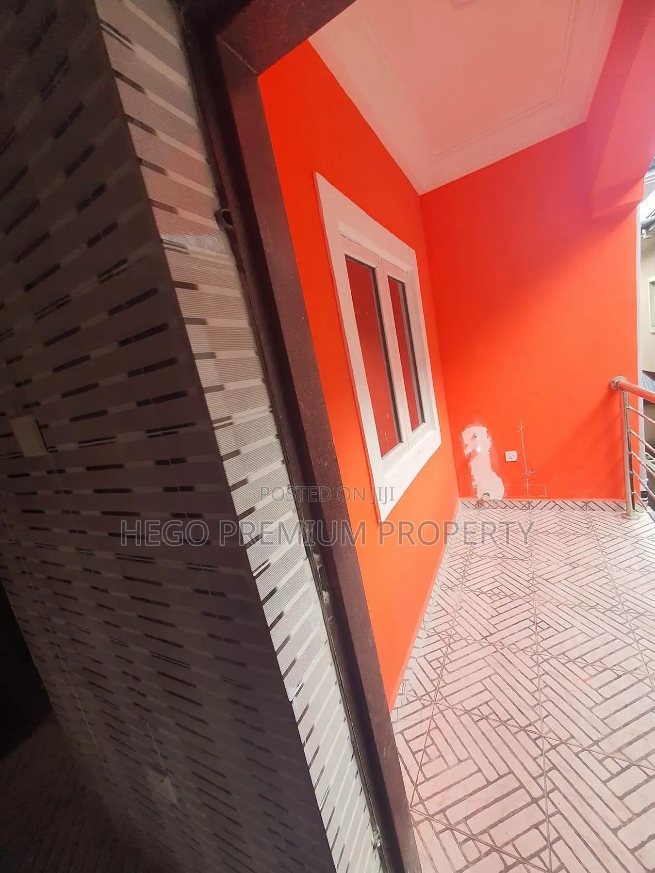 2bdrm Block of Flats in Sars Estate, Obio-Akpor for sale