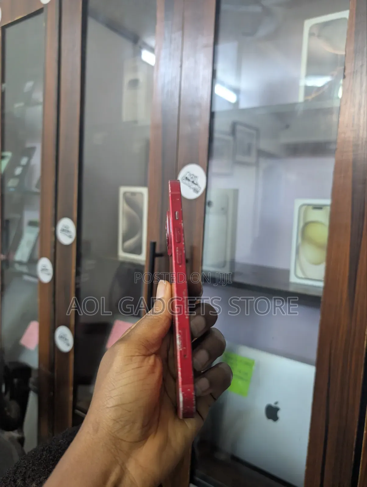 Apple iPhone 13 128 GB Red