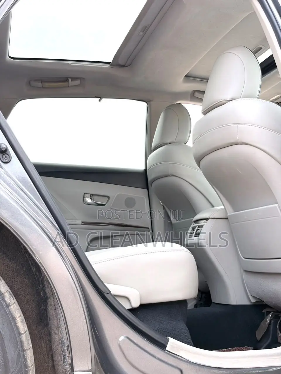 Toyota Venza Limited 2010 Gray