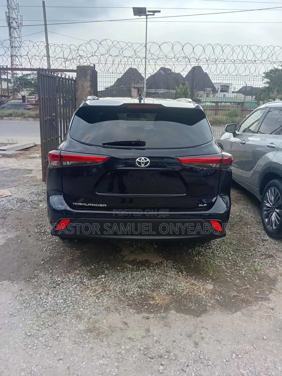 Toyota Highlander XLE AWD 2023 Blue
