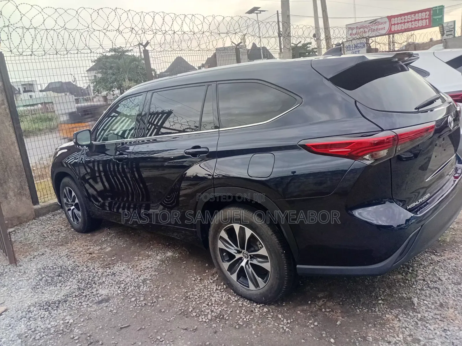 Toyota Highlander XLE AWD 2023 Blue