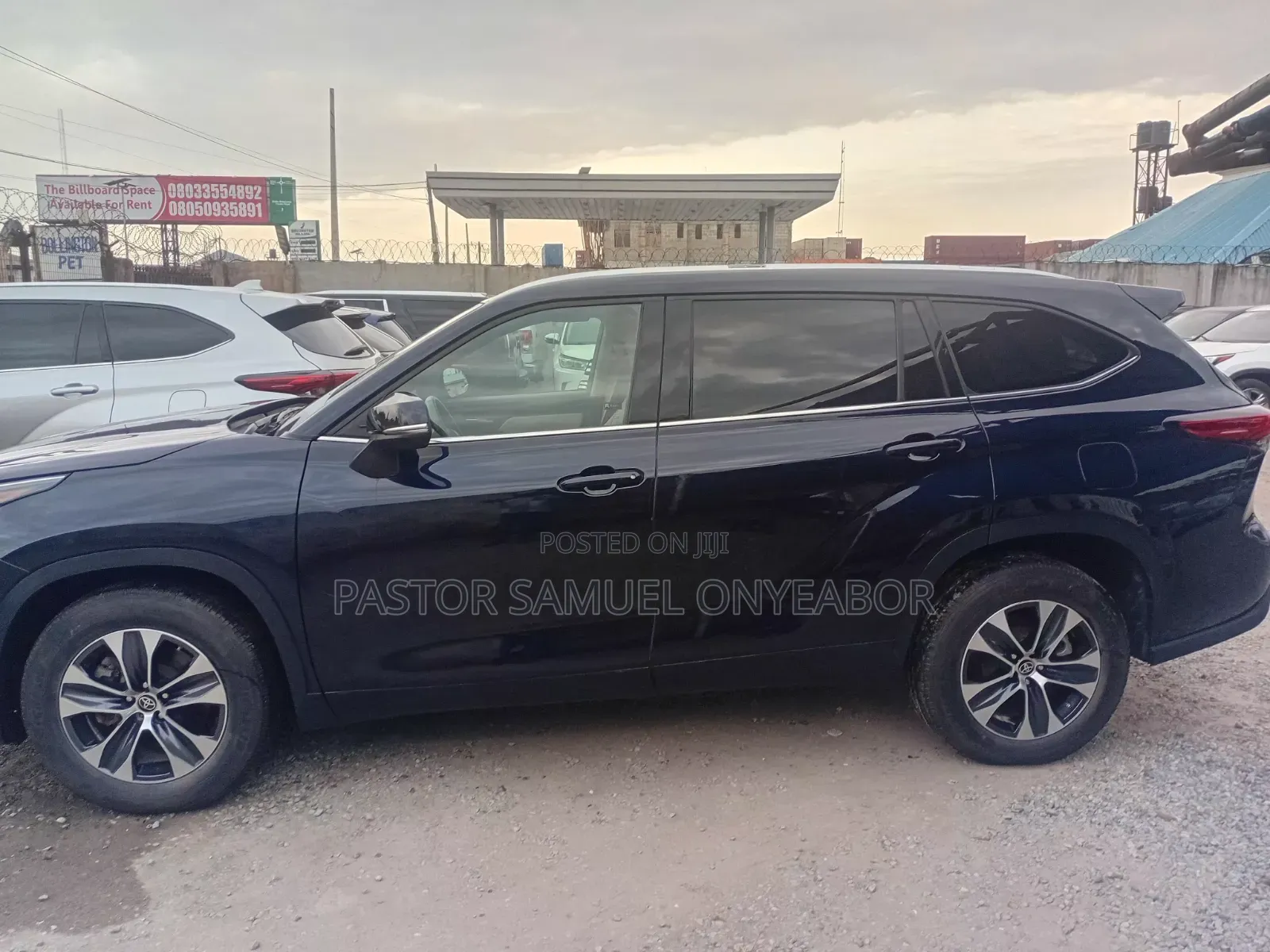 Toyota Highlander XLE AWD 2023 Blue