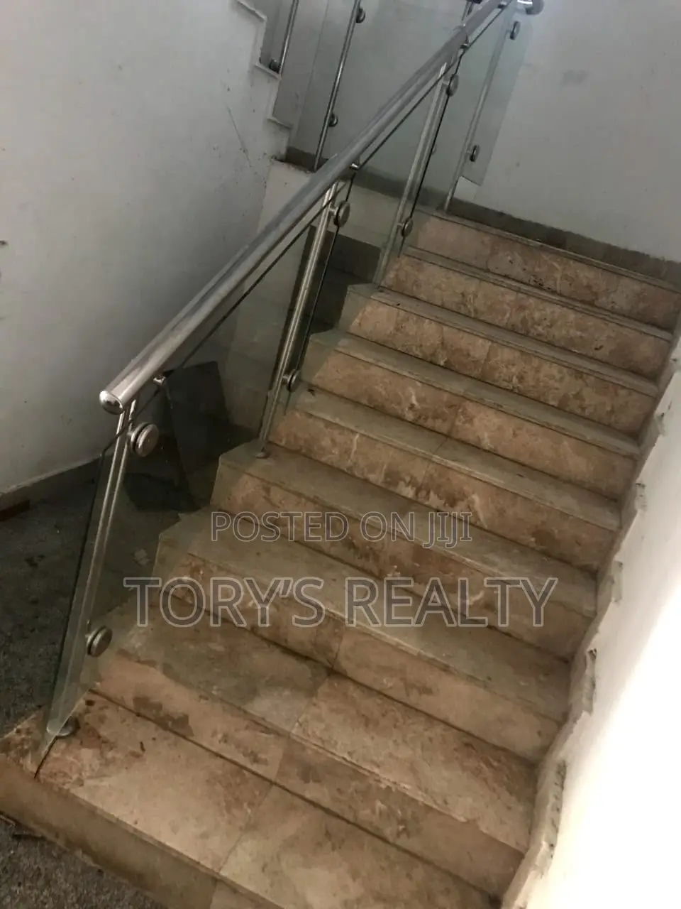 9bdrm Duplex in Victoria Island Extension for rent