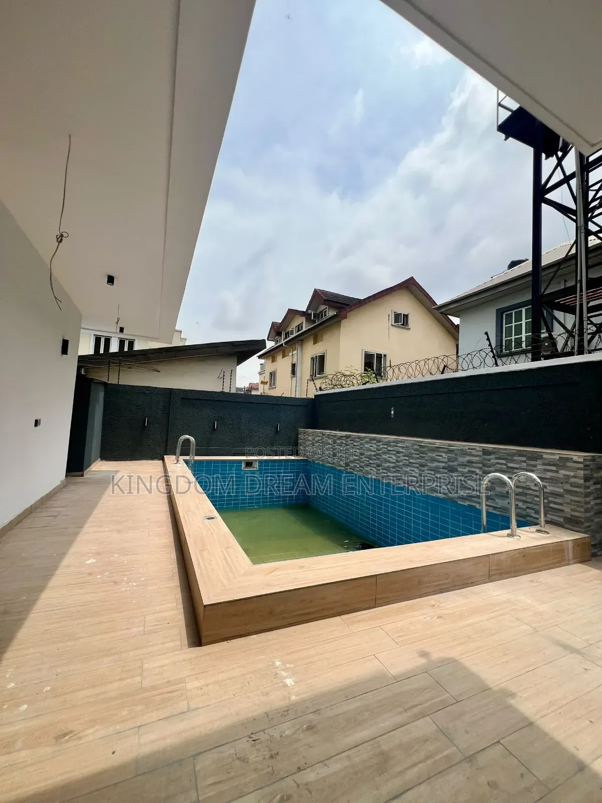 5bdrm Duplex in Old Ikoyi Lagos for sale