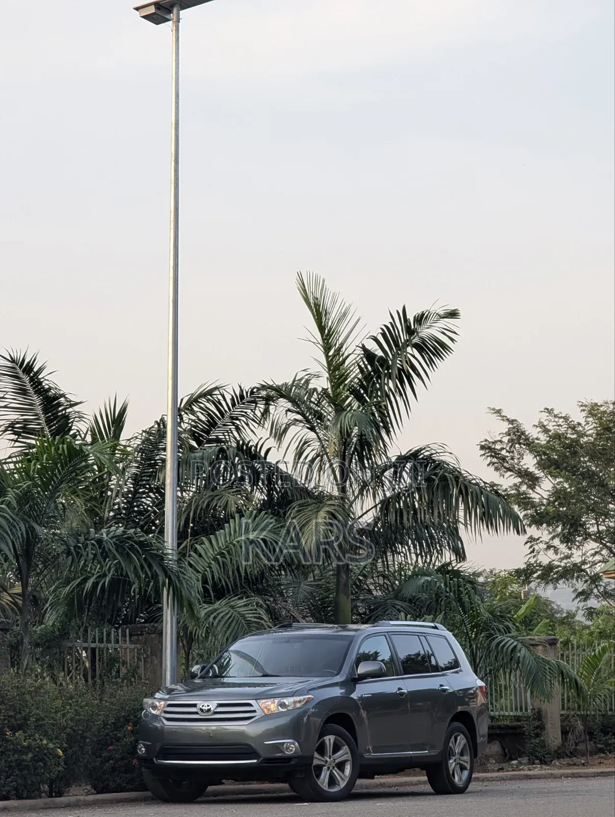 Toyota Highlander Limited 2012 Green