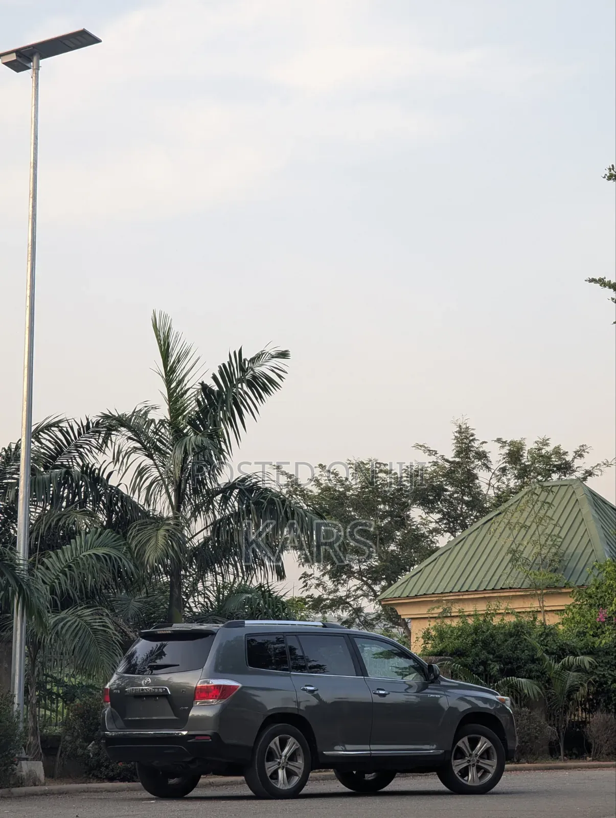 Toyota Highlander Limited 2012 Green