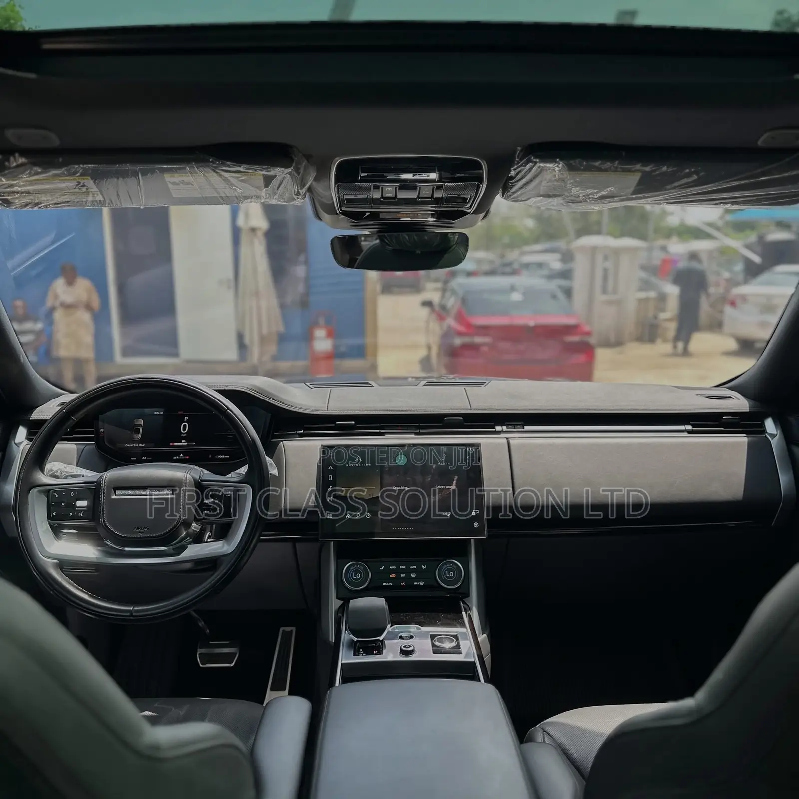 Land Rover Range Rover Vogue 2024 Black