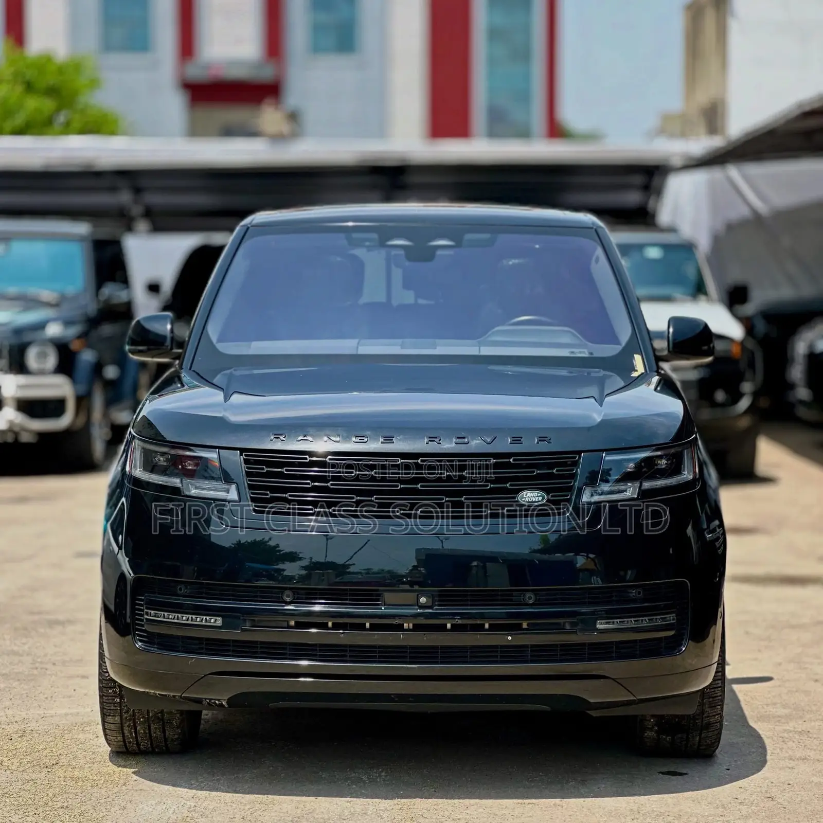 Land Rover Range Rover Vogue 2024 Black