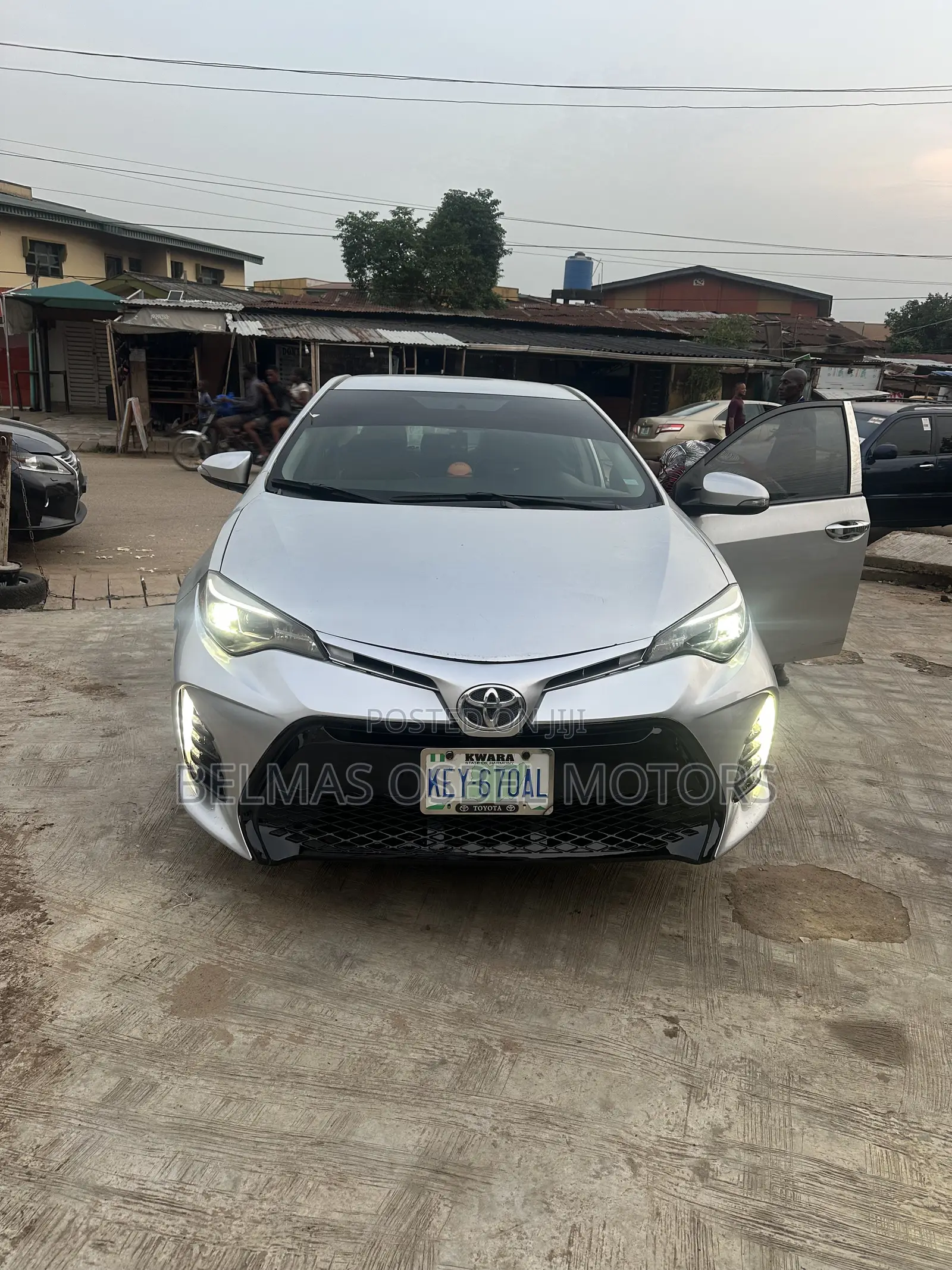 Toyota Corolla S Plus 4dr Sedan (1.8L 4cyl 6M) 2015 Silver