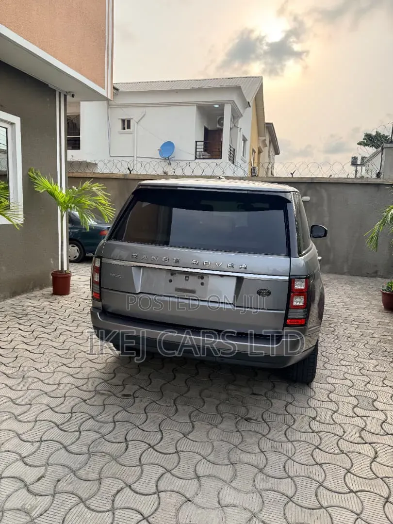 Land Rover Range Rover Vogue 2013 Gray