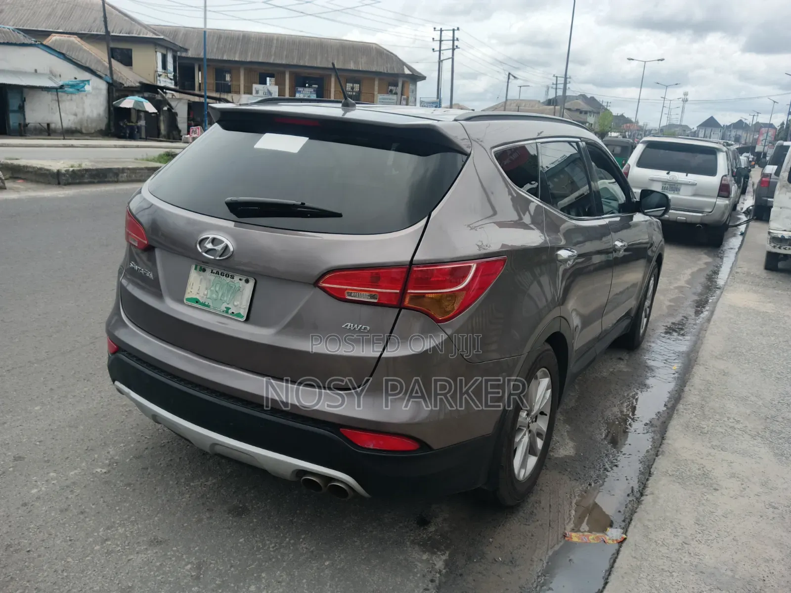 Hyundai Santa Fe Limited 2011 Gray