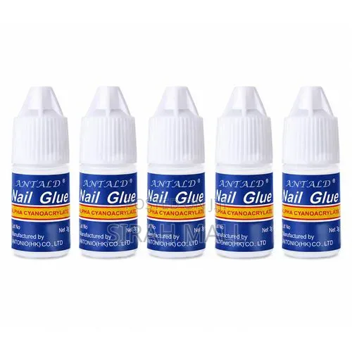 Professional 5-in-1 Nail Glue – Long-Lasting Nail Adhesive (3g)