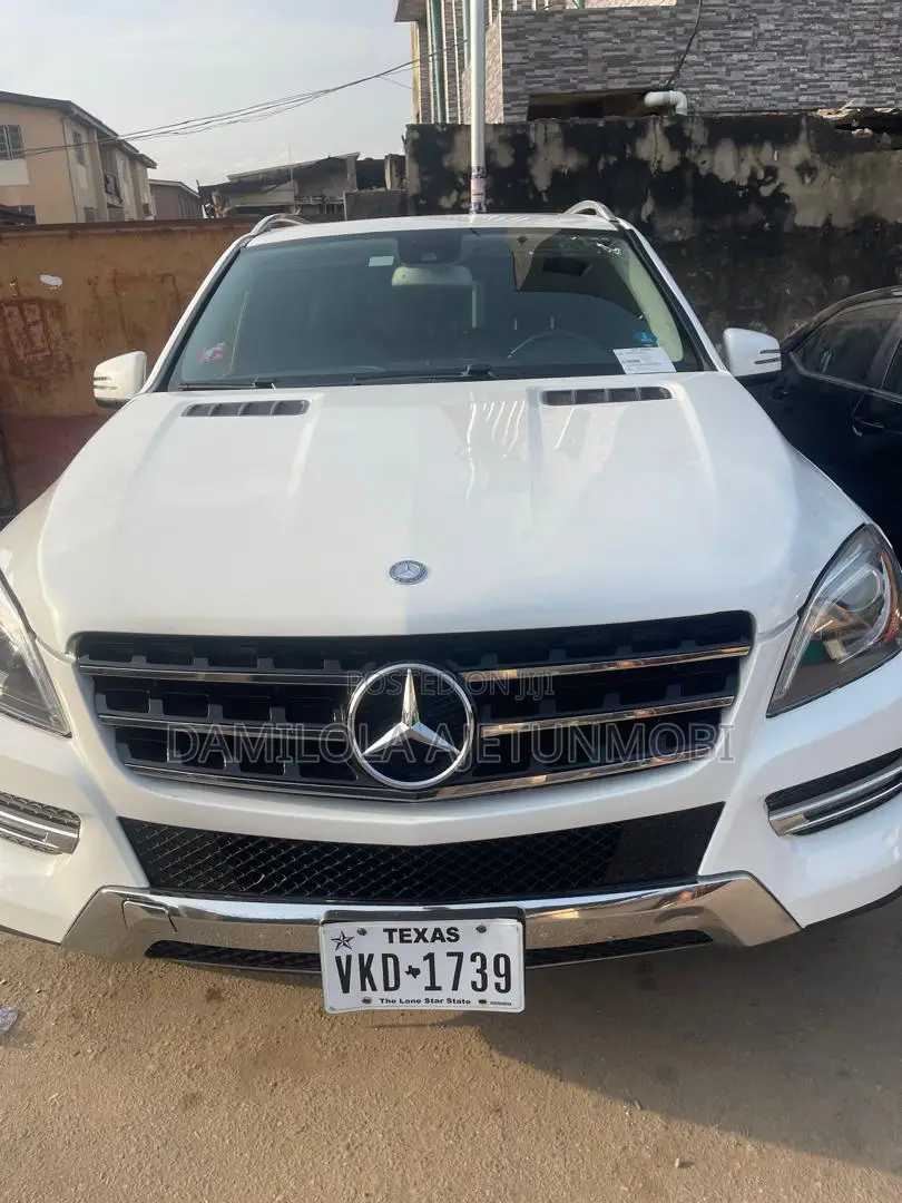 Mercedes-Benz M Class ML350 4dr SUV (3.5L 6cyl 7A) 2015 White