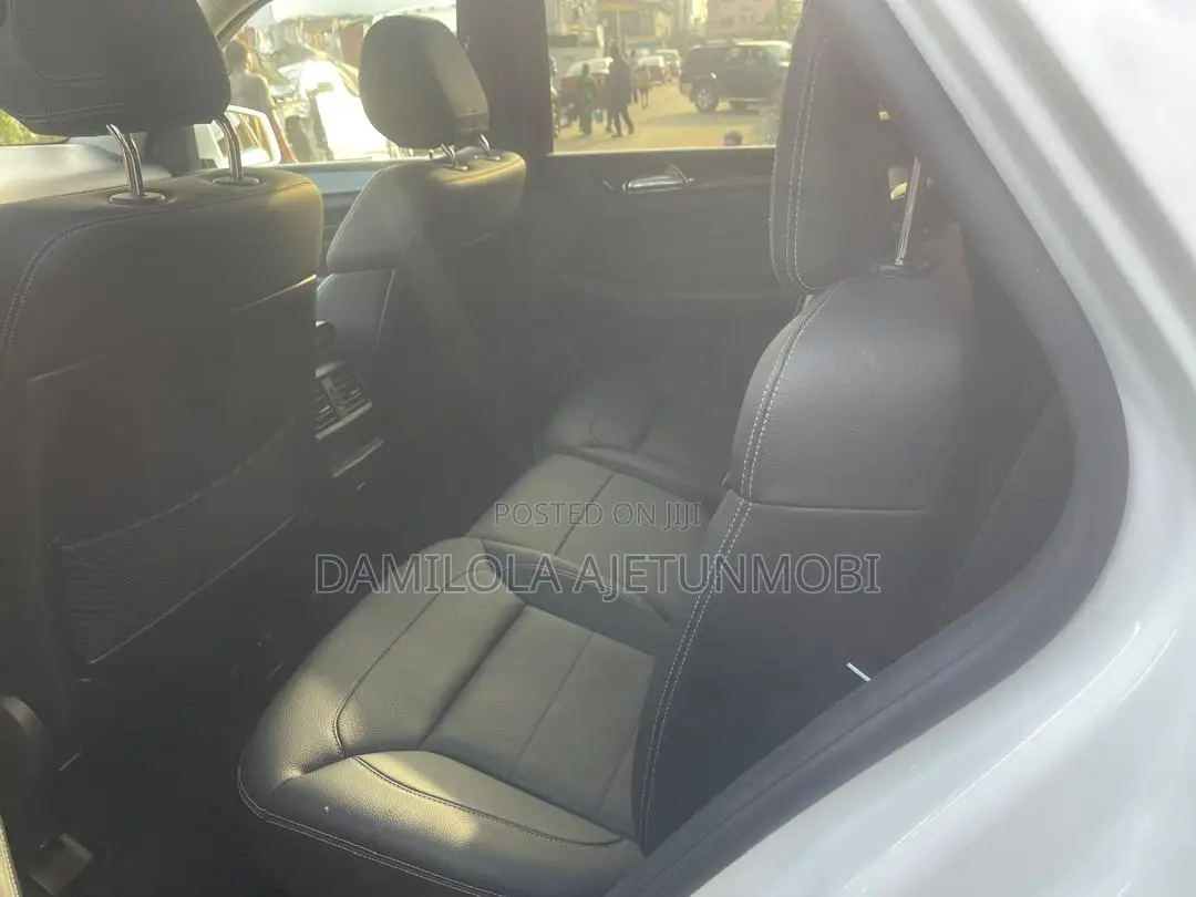 Mercedes-Benz M Class ML350 4dr SUV (3.5L 6cyl 7A) 2015 White