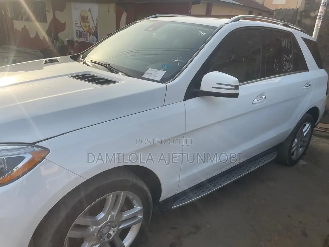 Mercedes-Benz M Class ML350 4dr SUV (3.5L 6cyl 7A) 2015 White
