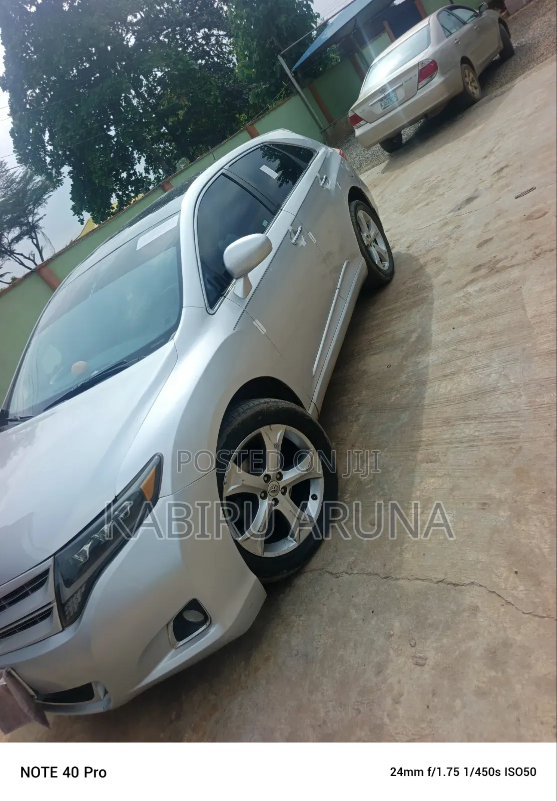 Toyota Venza 2011 Silver