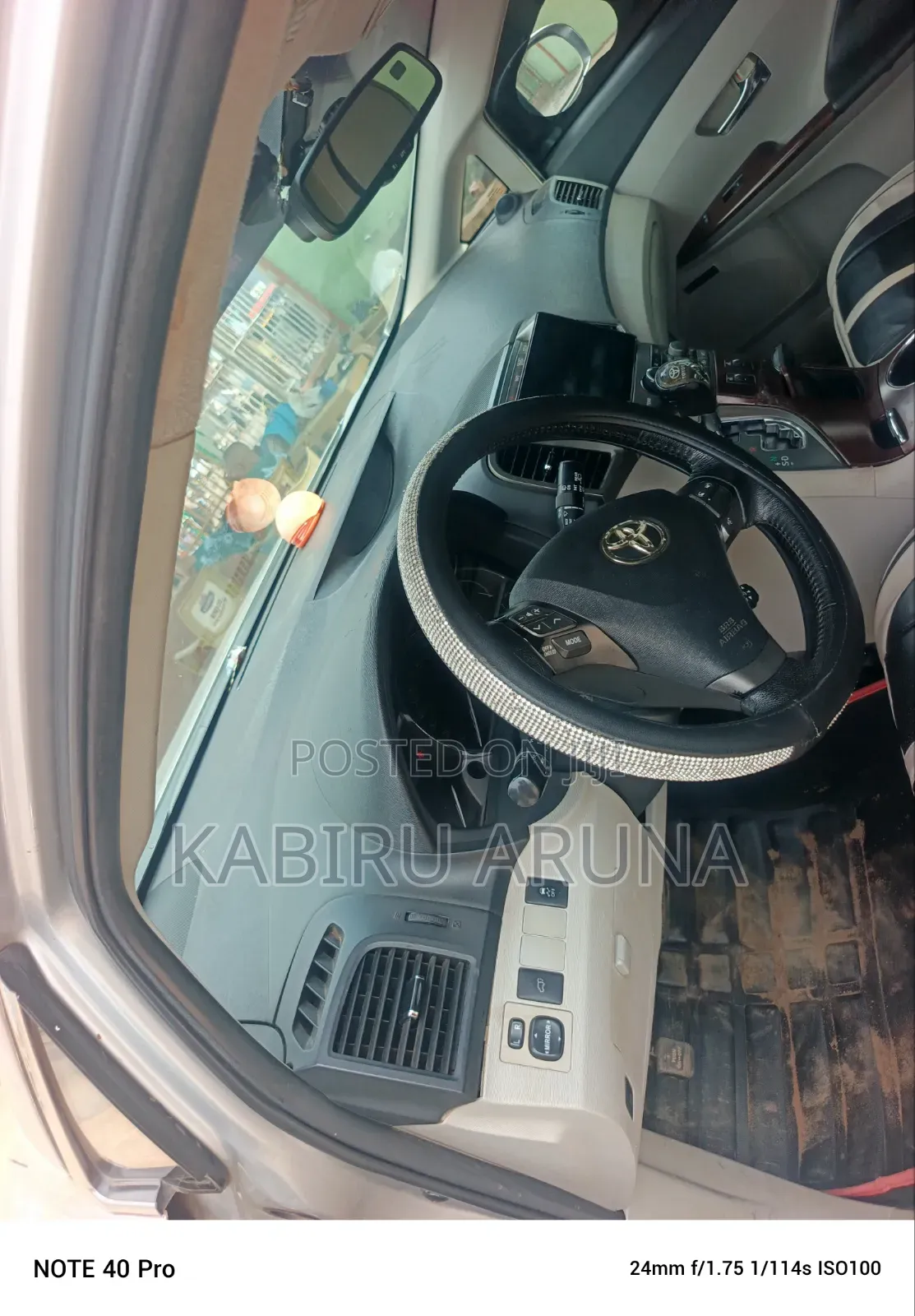 Toyota Venza 2011 Silver