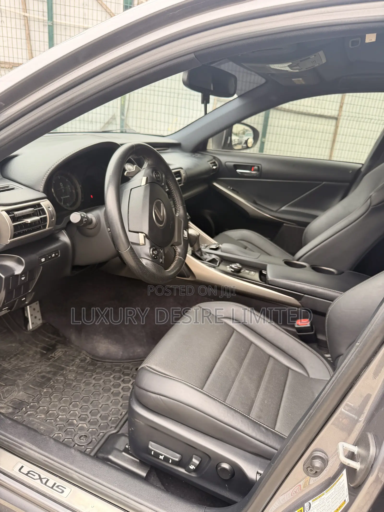 Lexus IS 250 4WD 2014 Gray