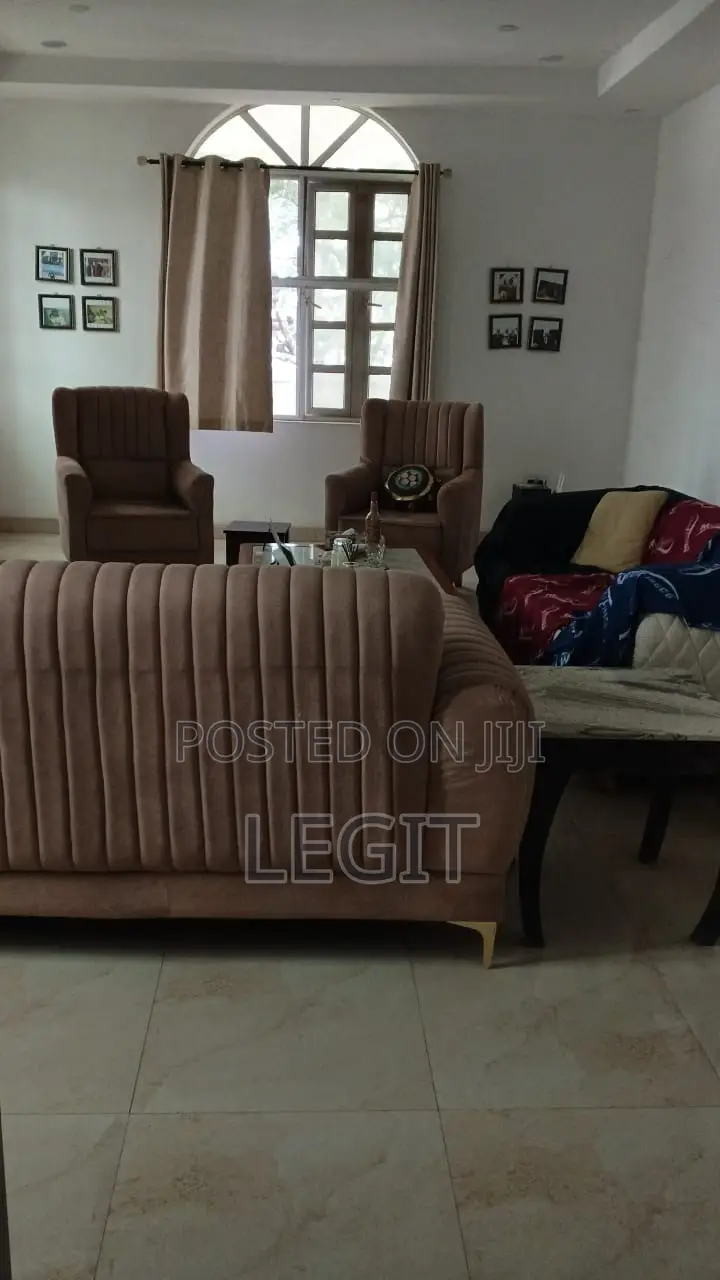 Furnished 7bdrm Mansion in Maitama for sale