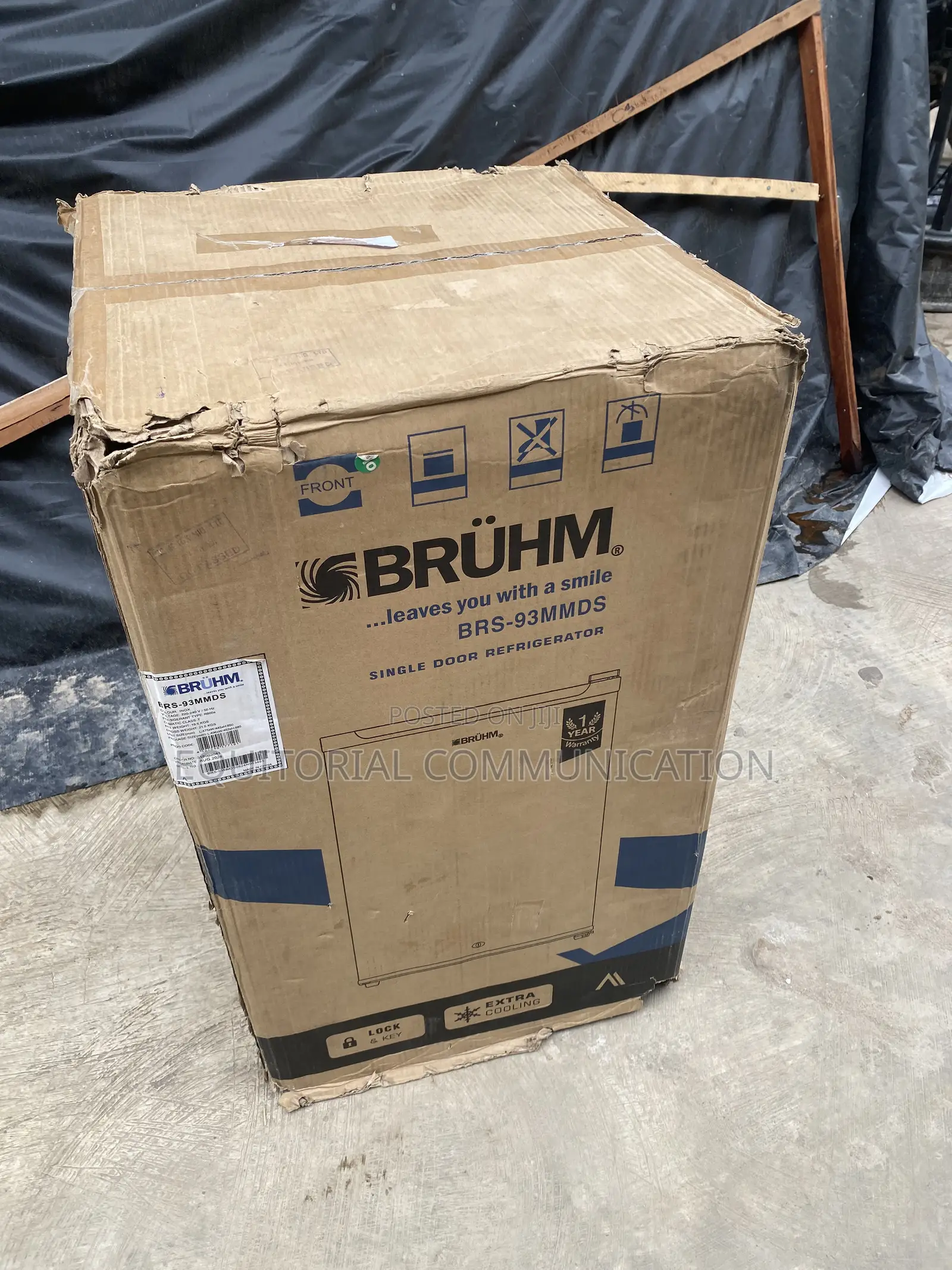 BRUHM BRS-93MMDS Mini-Size Refrigerator With 93L Capacity