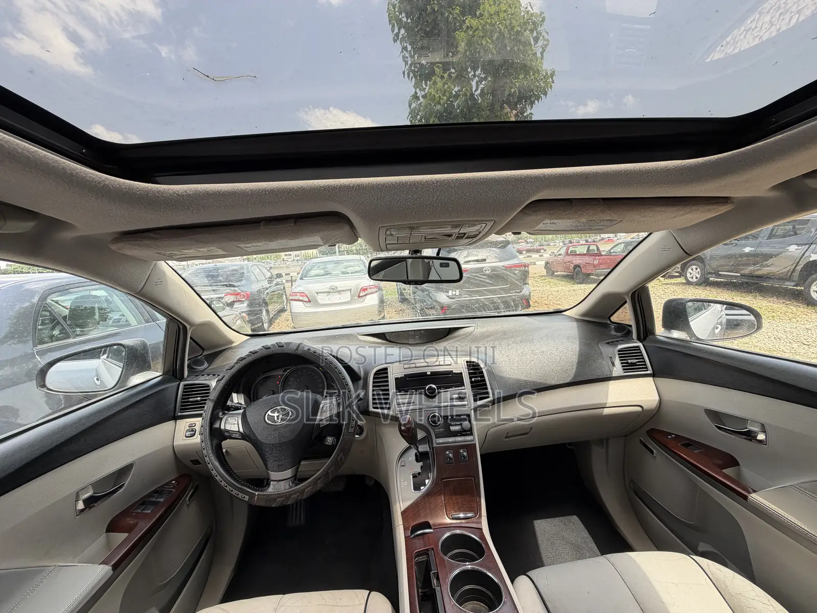 Toyota Venza AWD 2010 Silver