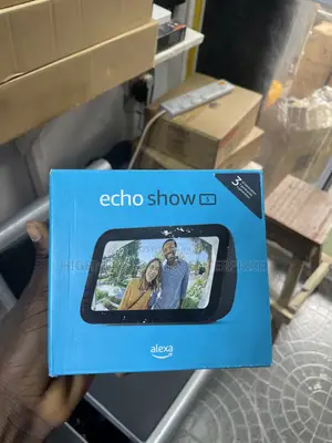 Amazon Alexa Echo Show 5 �