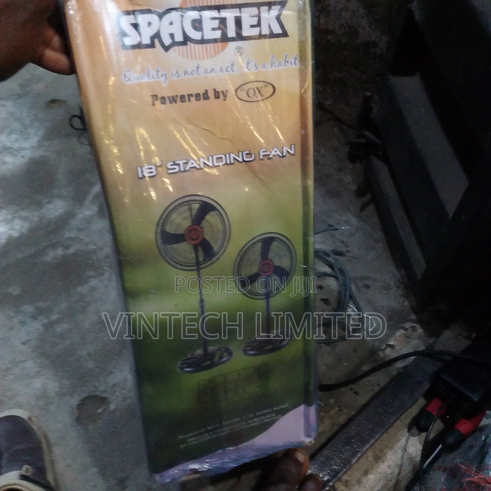 Ox Spacetek 18" Standing Fan
