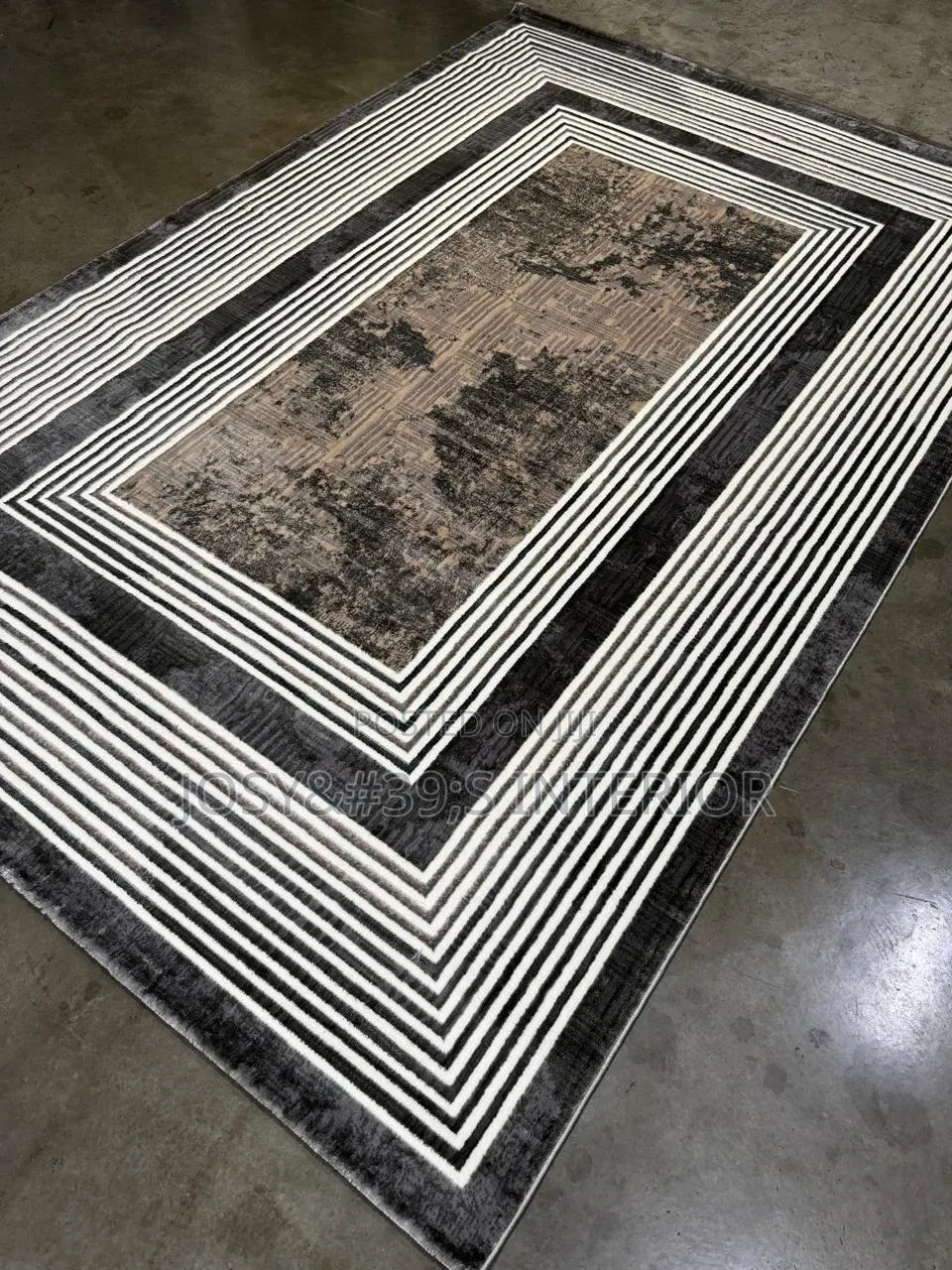 Monochrome Color Rug