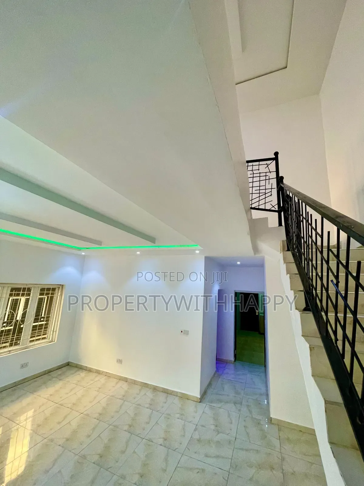 Furnished 5bdrm Duplex in Paradise Estate, Life Camp for sale