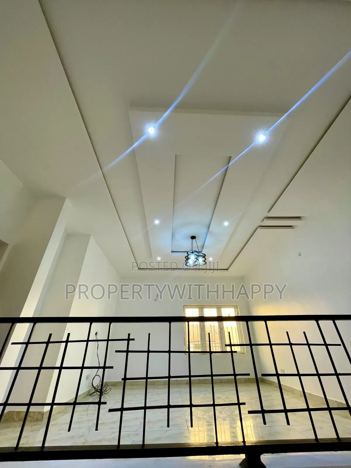 Furnished 5bdrm Duplex in Paradise Estate, Life Camp for sale