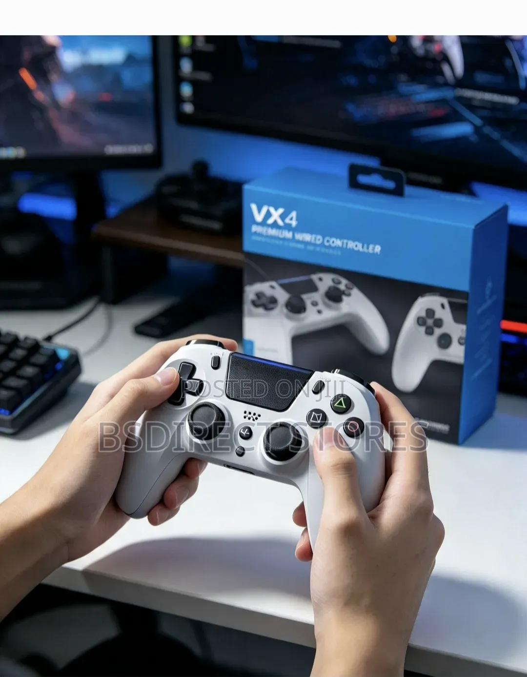 Gioteck VX4 Wired PS4 Controller Vibration & Motion PS4 & Titanium PC