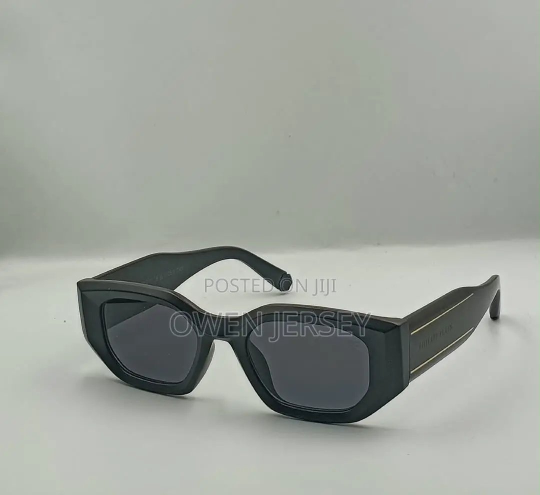 Philipp Plein Black Square-Frame Sunglasses With Gold Accent.