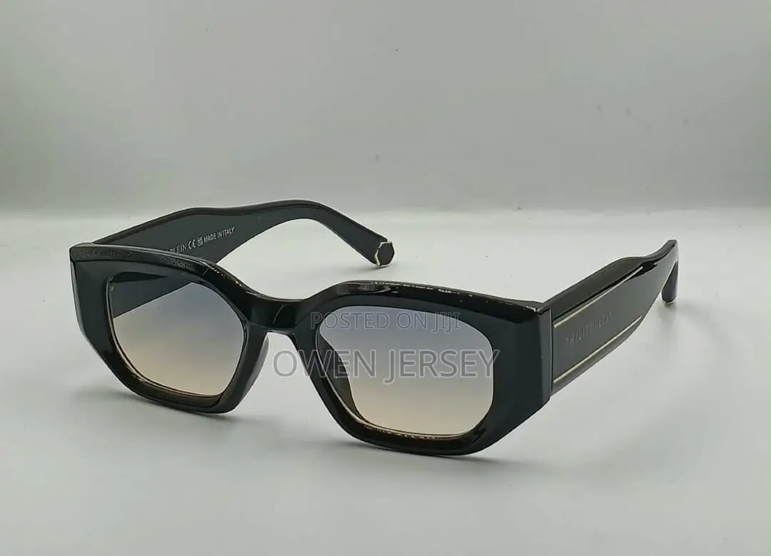 Philipp Plein Black Square-Frame Sunglasses With Gold Accent.