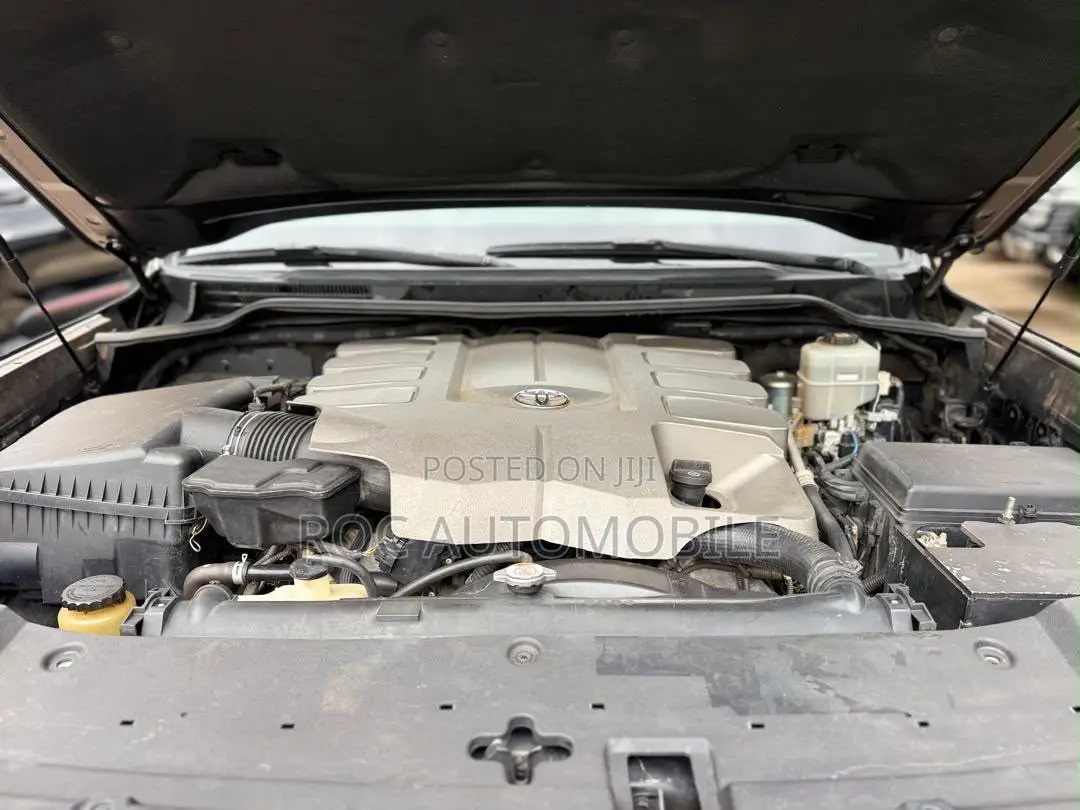 Toyota Land Cruiser 2021 Black