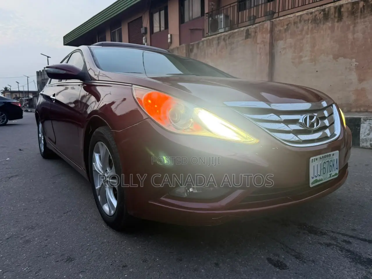 Hyundai Sonata Limited Sedan FWD (2.4L 4cyl 5A) 2010 Burgundy