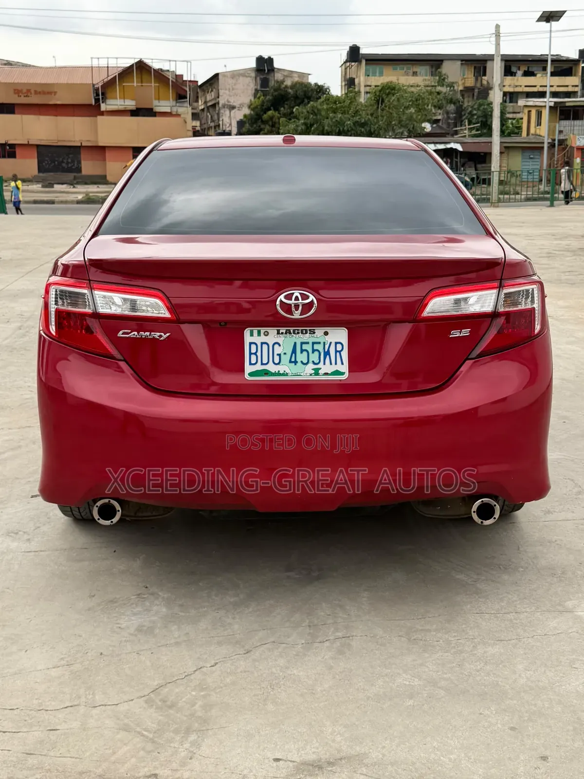 Toyota Camry SE V6 4dr Sedan (3.5L 6cyl 6A) 2013 Red