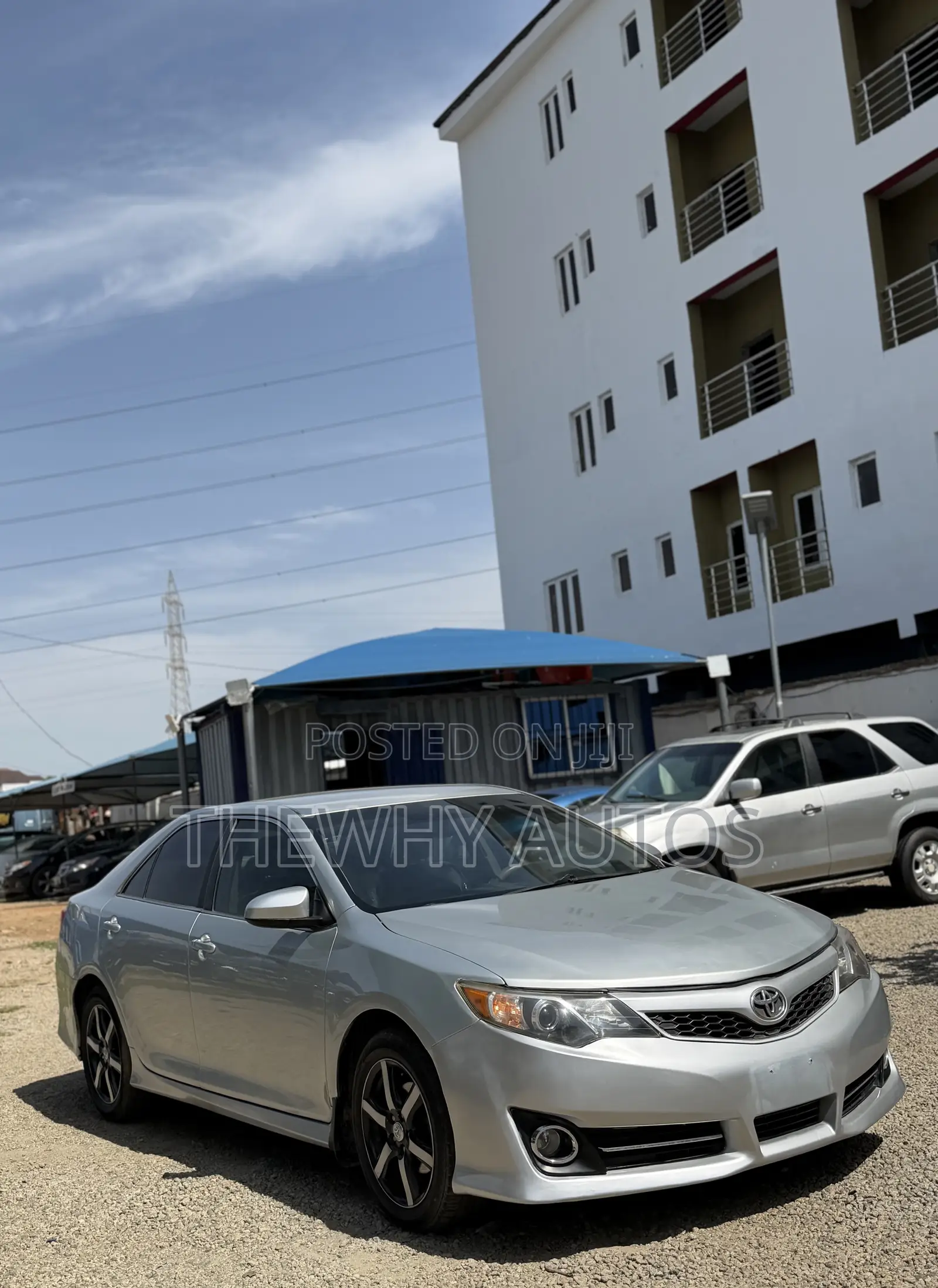 Toyota Camry SE 4dr Sedan (2.5L 4cyl 6A) 2014 Silver