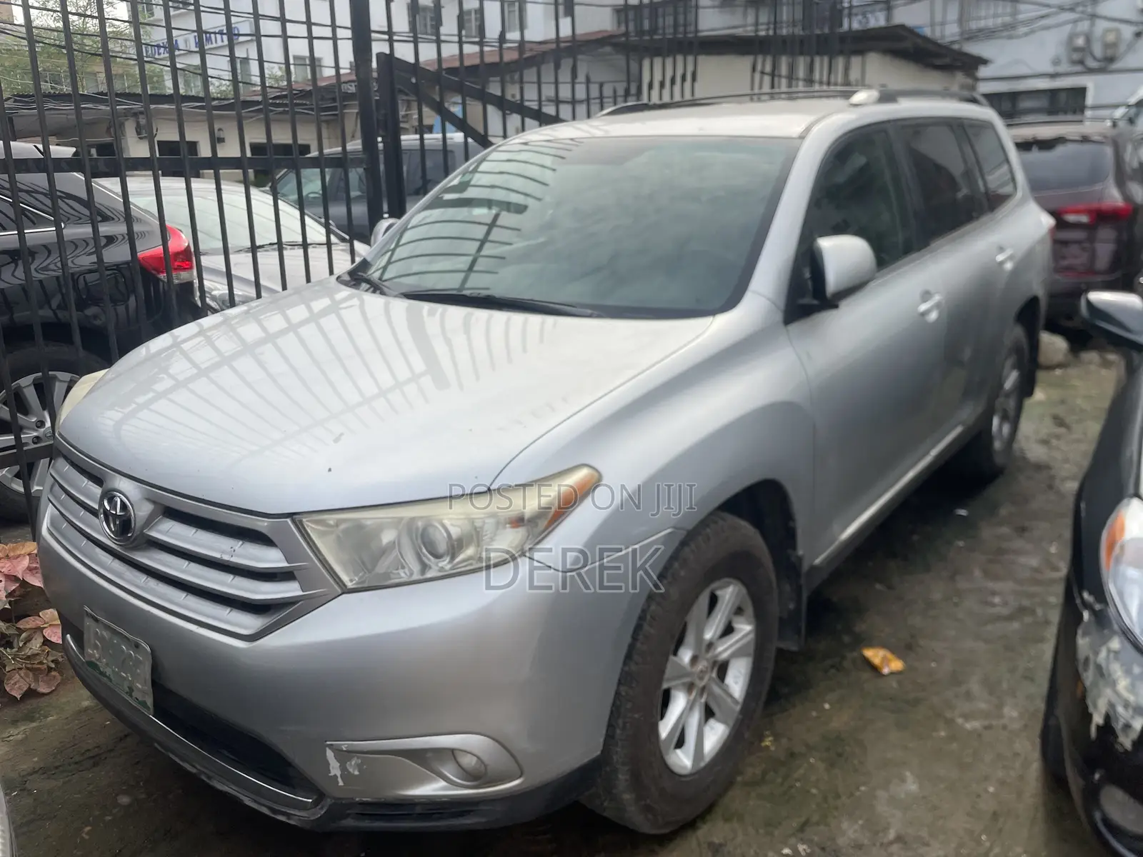 Toyota Highlander Limited 2012 Silver