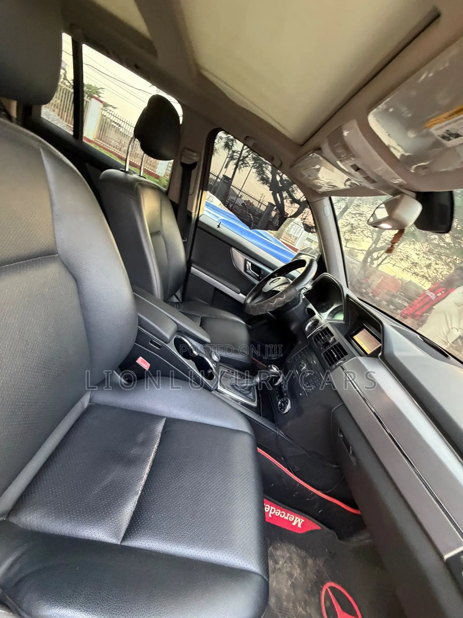 Mercedes-Benz GLK-Class 2010 Black