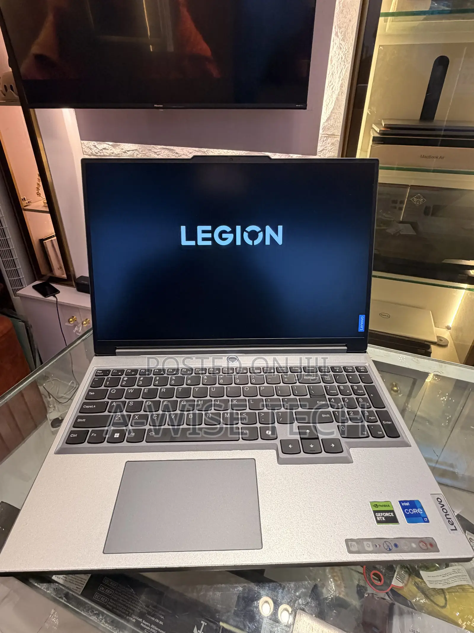 Lenovo Legion Y7000P IRX9 Gaming Laptop 16GB Intel Core i7 SSD 1T