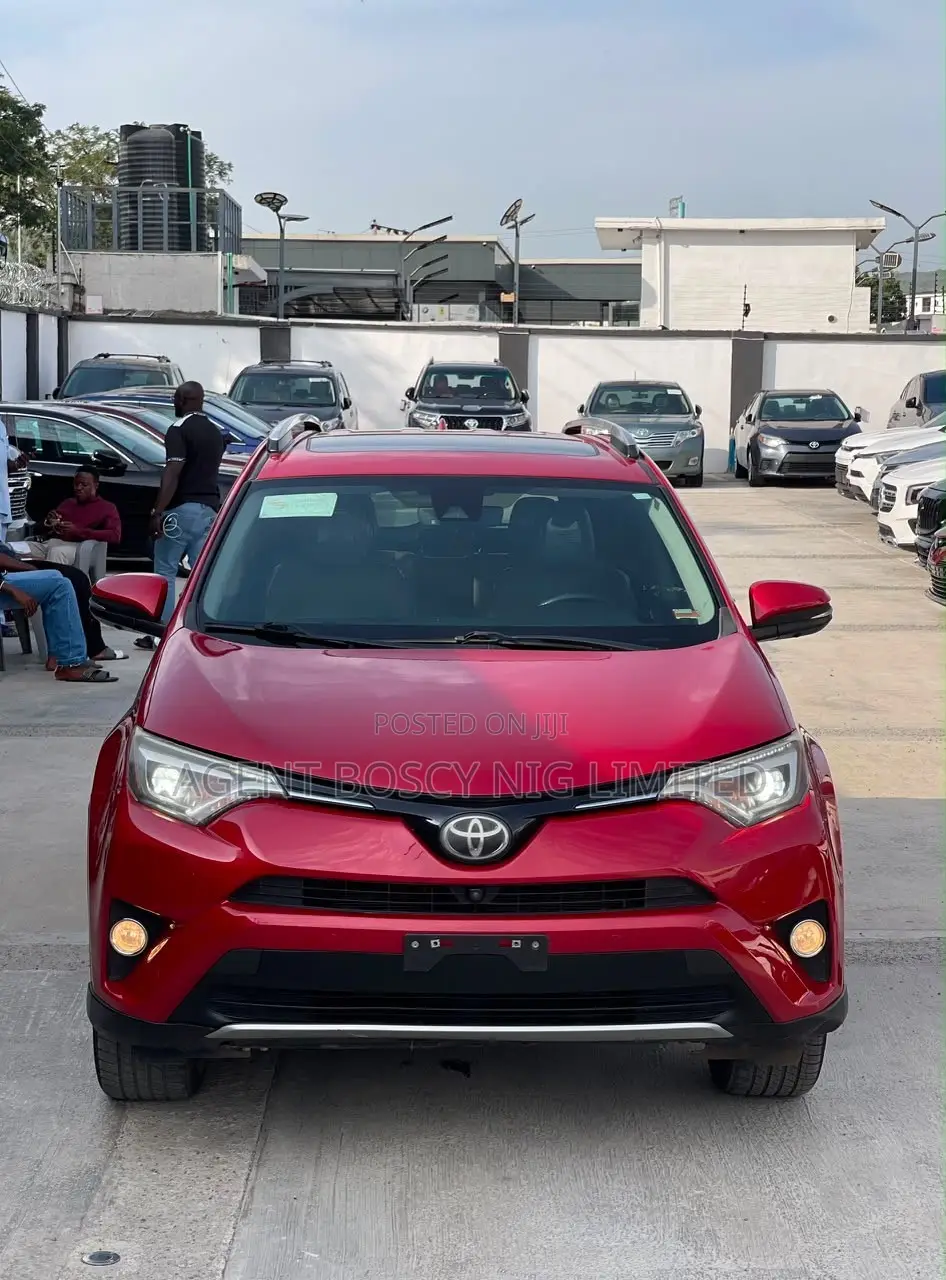 Toyota RAV4 Platinum FWD (2.5L 4cyl 6A) 2017 Red