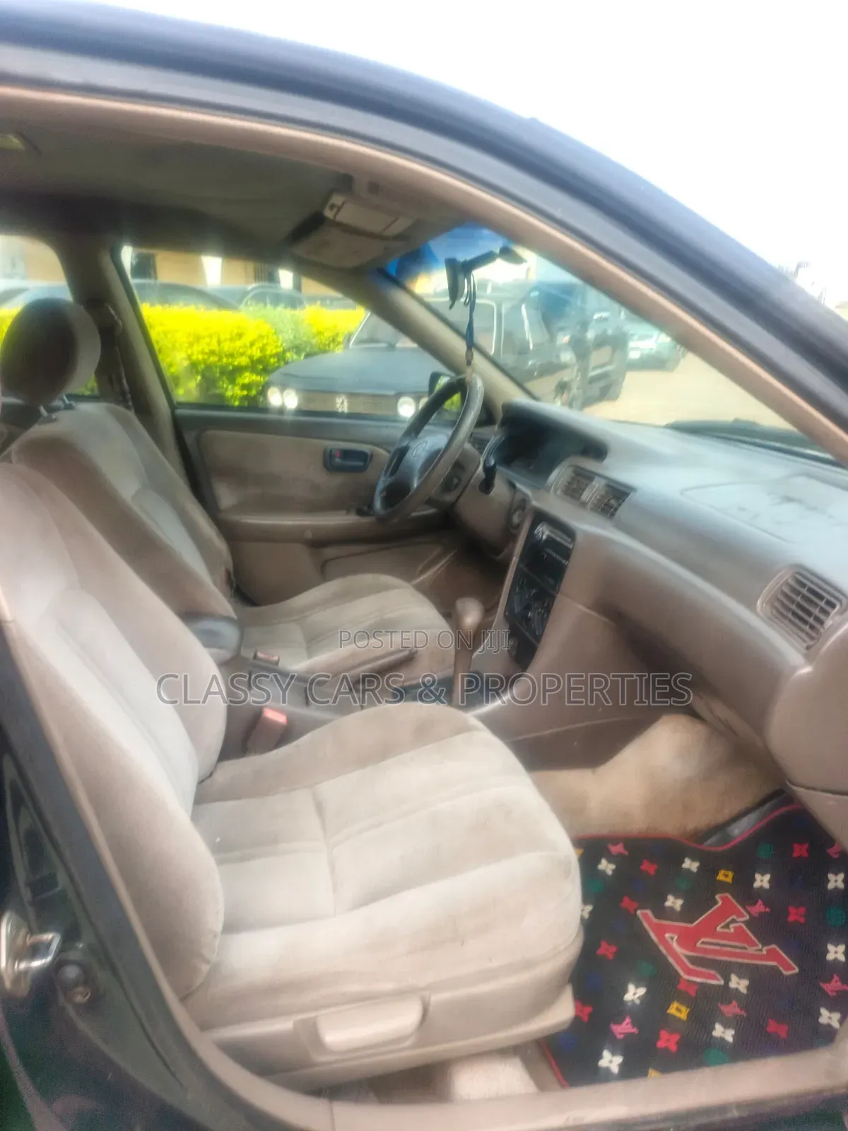 Toyota Camry LE 4dr Sedan (2.2L 4cyl 4A) 2000 Green