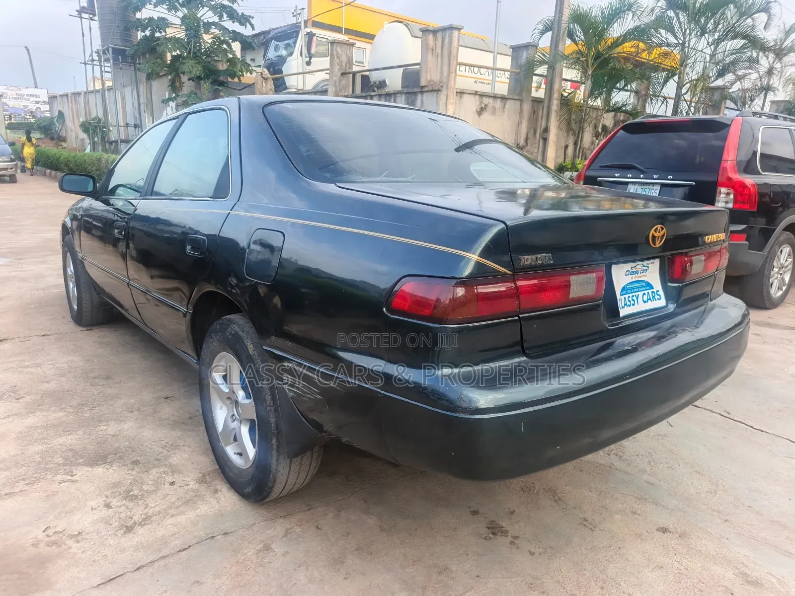 Toyota Camry LE 4dr Sedan (2.2L 4cyl 4A) 2000 Green