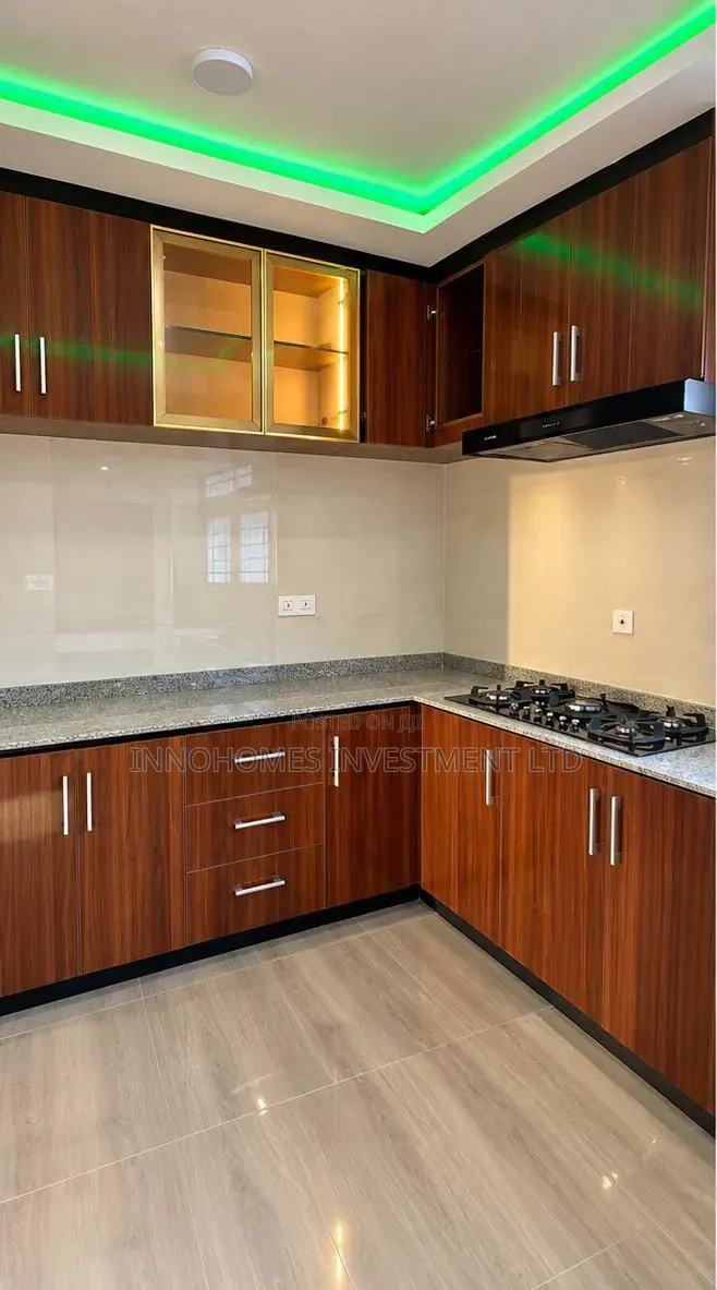 2bdrm Block of Flats in Apo Resettlement for sale