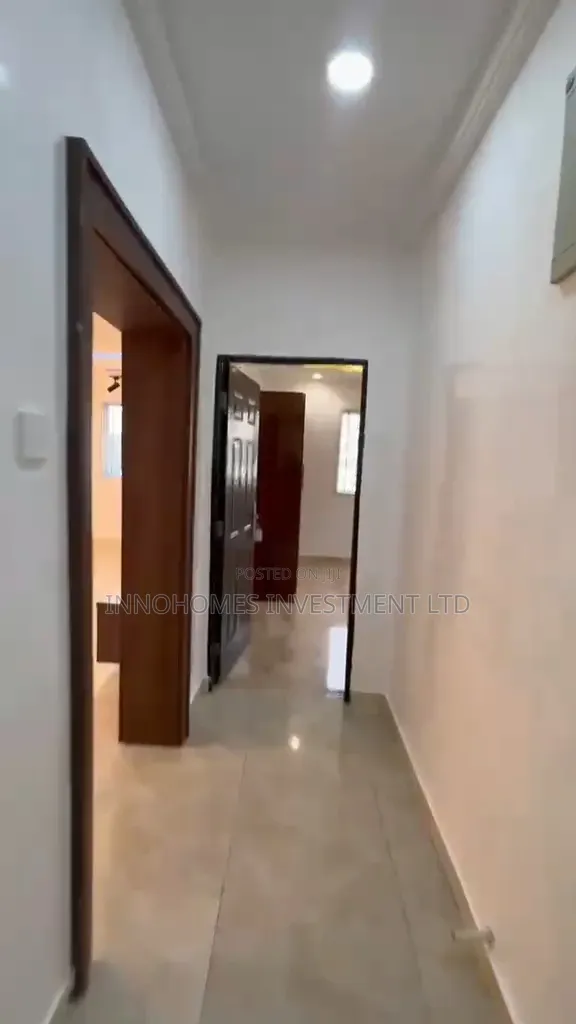 2bdrm Block of Flats in Apo Resettlement for sale